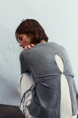 KNIT JUMPER WITH LACE-UP OPEN BACK - Zara фото 5