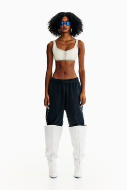 Top bustier cropped de piel