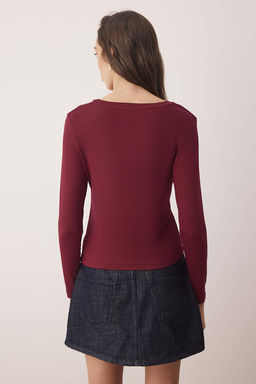 Bordo Premium Yumusak Kumasl? V Yaka Fitted/Vucuda Oturan Esnek Orme Bluz TWOAW24BZ00050