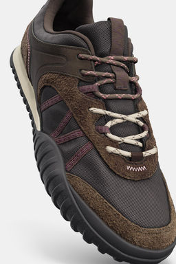 TECHNICAL RUNNING TRAINERS