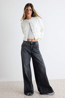Ekru Kal_n Bele Oturan __t__t Detayl_ Regular Kal_p Crop Boy _rme H_rka/Sweatshirt TWOAW27SW00041 - Trendyolmilla фото 2