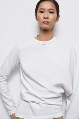 ASYMMETRIC LONG SLEEVE T-SHIRT - Zara фото 9