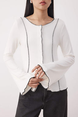 Ekru Soft Touch/Yumusak Tuseli Vucuda Oturan Esnek Dugmeli Ispanyol Kol Bluz TWOAW26BZ00041 - Trendyolmilla фото 3