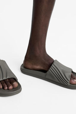 BEACH SANDALS - Zara фото 20