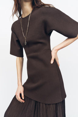 PLEATED KNIT DRESS WITH CONTRAST DETAIL - Zara фото 3