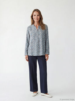 Ka??k Yaka Desenli Bluz