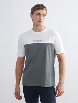 Bisiklet Yaka Renk Bloklu Erkek Ti??rt