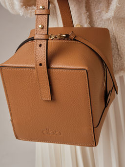 Кожаная сумка Quadra DBR 30989 оранжевый миндаль  фото 3