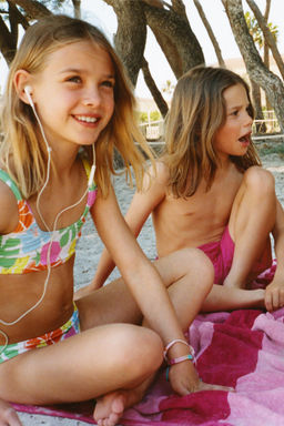 6-14 A?OS/ BIKINI ESTAMPADO FRUTAS / Multicolor