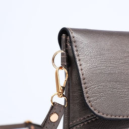 Сумка кросс-боди женская, длинный ремень, на магните, 24×6×14 см, тёмно-серебряная