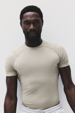 Camiseta de deporte con DryMove Compression Fit - H&m фото 5