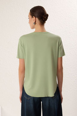 Mint More Sustainable Soluk efektli Modal Kumas Oversize/Genis Kesim Orme T-Shirt TWOSS25TS00124