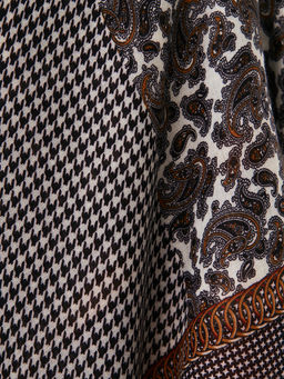 Большой, мягкий, тонкий и очень нежный двусторонний платок с рисунком. - Tantino фото 4