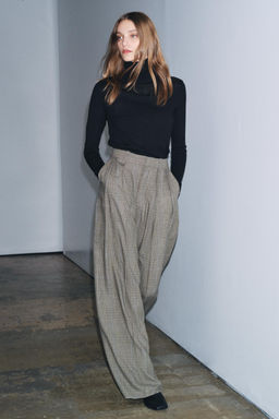 CHECK TROUSERS WITH DARTS ZW COLLECTION - Zara фото 6