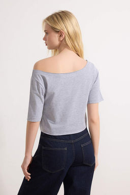 Lacivert-Gri Melanj 2li Paket %100 Pamuk Asimetrik Kay?k Yaka Crop Orme T-Shirt TWOSS25TS00194