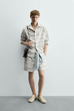 BERMUDA REGULAR FIT CUADROS / Celeste