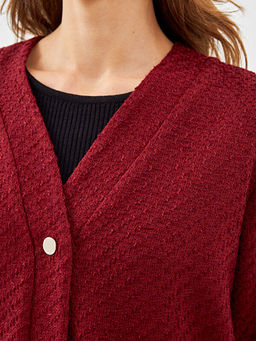 V Yaka Dokulu Kad?n H?rka