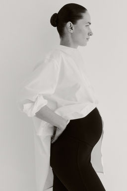 MAMA Pantalon acampanado de punto