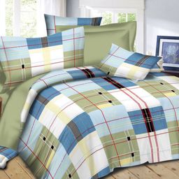 Ванкувер Покрывало 260х215см, спальное место 180см, макосатин 115г/м2 - хлопок 70%, полиэстер 30%, ультрастеп, наполнитель синтепон 70г/м2, подкладка полиэстер, 3 декоративных чехла с запахом: 50х70см, французский кант - 2шт, 30х50см - 1шт, Домашн