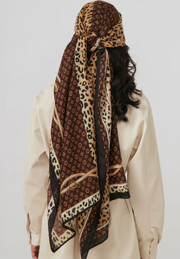 Большой, мягкий, тонкий и очень нежный двусторонний палантин