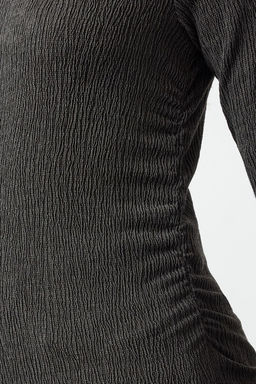 Antrasit Dik Yaka Buzgu/Drape Detayl? Regular/Normal Kal?p Orme Bluz TWOAW25BZ00221