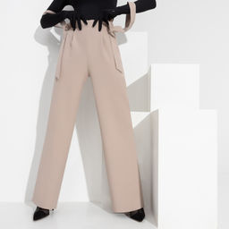 Брюки К вершинам бизнеса (нюд, с лямками) - Charutti фото 3