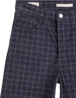 Джинсы женские