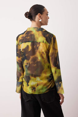 Yesil-Cok Renkli Soyut Desenli Sifon Gomlek TWOAW26GO00014 - Trendyolmilla фото 4