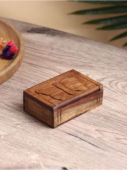 Шкатулка резная «Бабочка», 11×7×3.5 см, дерево соно