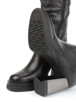 02-B6237-6051Z-6BM-1 BLACK Сапоги зимние женские (натуральная кожа, натуральный мех)