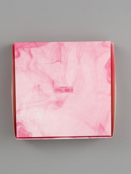 Цена за 5 шт. Коробка складная Present, 20 × 20 × 4 см