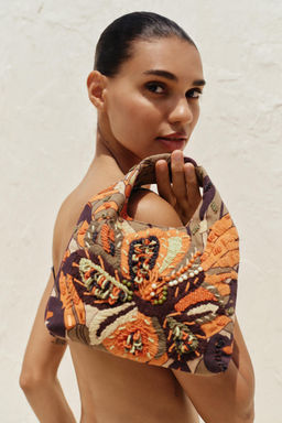 MULTICOLOURED BEADED BAG
