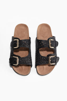 Sandalias de piel trenzada