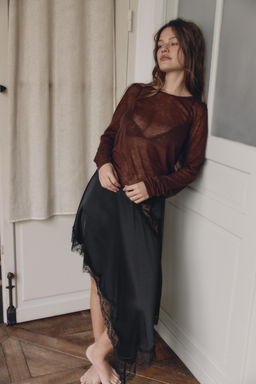 ASYMMETRIC LACE SATIN SKIRT - Zara фото 7
