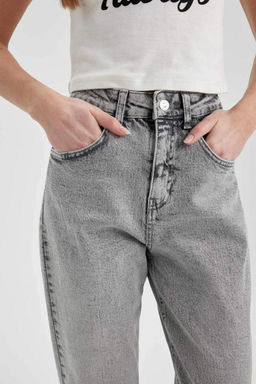 Lina Comfort Mom Fit Высокая удобная посадка Легкие узкие джинсовые брюки длиной до щиколотки - Defacto фото 5