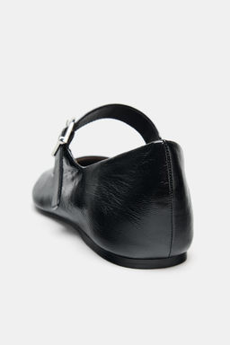 LEATHER BUCKLE BALLET FLATS - Zara фото 4
