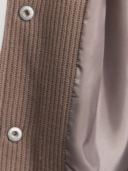 Бомбер из фактурной ткани / Zarina  фото 10