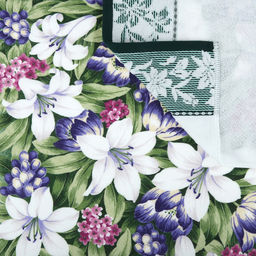 "Япония-2019" Полотенце махровое 70х140см, плотность 300гр/м2, 100% хлопок, "Лилия", зеленый, Bolangde (Китай)