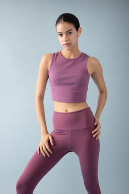 DeFactoFit Slim Fit Dar Kesim Bisiklet Yaka Ribana Basic Duz Sporcu Atlet