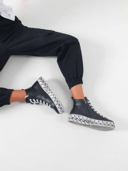 Ботинки 213.icebergw. black/Байка