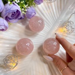 Шар из мадагаскарского Розового кварца