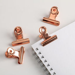 Набор «Верь в мечту», блок бумаг 150 л, скрепки, кнопки, зажимы