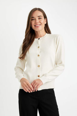 Кардиган стандартного кроя с круглым вырезом