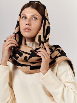 в СОСТАВЕ ШЕРСТЬ и КАШЕМИР Большой, мягкий, теплый однотонный двусторонний палантин. - Tantino фото 7