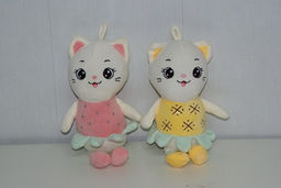 Мягкая игрушка Кошка ягодка 26 см - Storyland фото 4