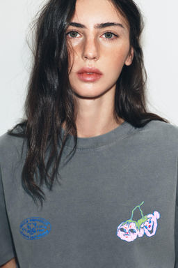 CAMISETA EFECTO LAVADO PAULA GRENOUILLE / Gris antracita