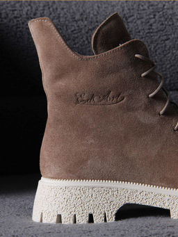 Ботинки 228.V.1541be. Коричневый капучино замша/Мех