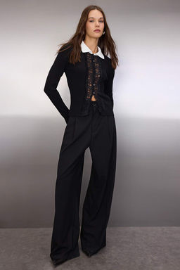 Siyah Gomlek Ve Tul Garnili Fitted/Vucudu Saran Triko H?rka TWOAW26HI00246