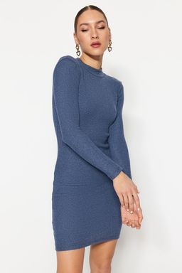 TRENDYOLMILLA Siyah Vucuda Oturan Mini Dik Yaka Fitilli Esnek Orme Kalem Elbise TWOAW21EL2244 фото 17