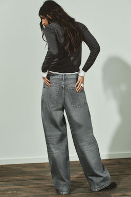 JEANS WITH FOLDED WAISTBAND TRF MID-WAIST - Zara фото 5